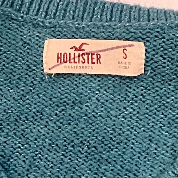 Women’s size small Hollister Alpaca / llama/ Design Teal Sweater - Picture 3 of 15